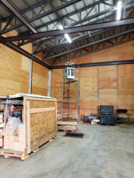 More Photos Of 1651 Levee Way, North Pole Warehouse For Sale