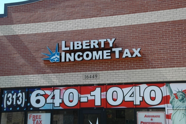 More Photos Of 16443-16461 Harper Ave, Detroit Freestanding For Lease