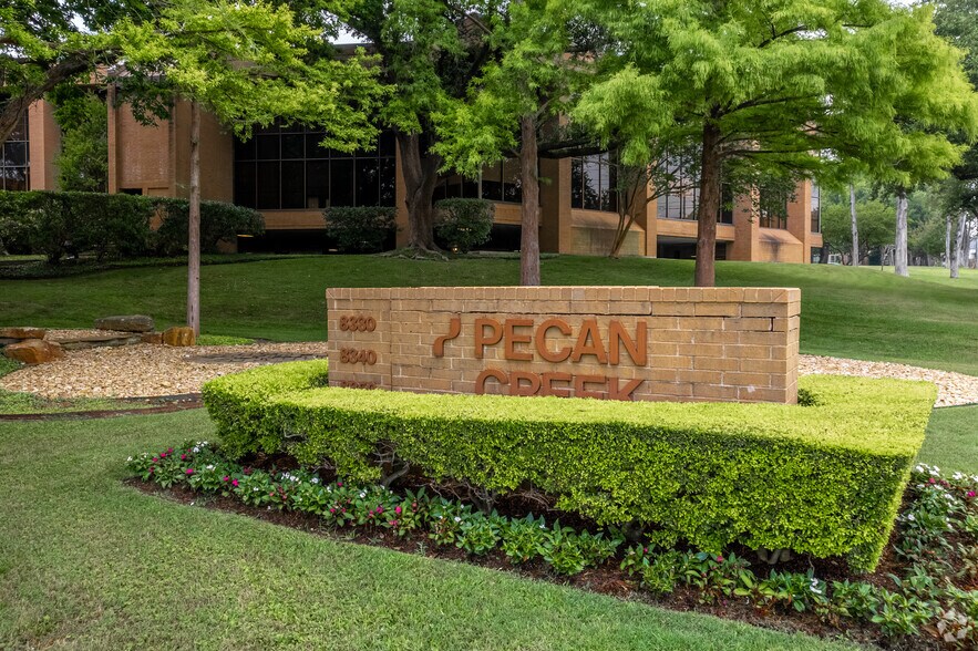 More Photos Of 8330-8350 Meadow Rd, Dallas Office For Sale