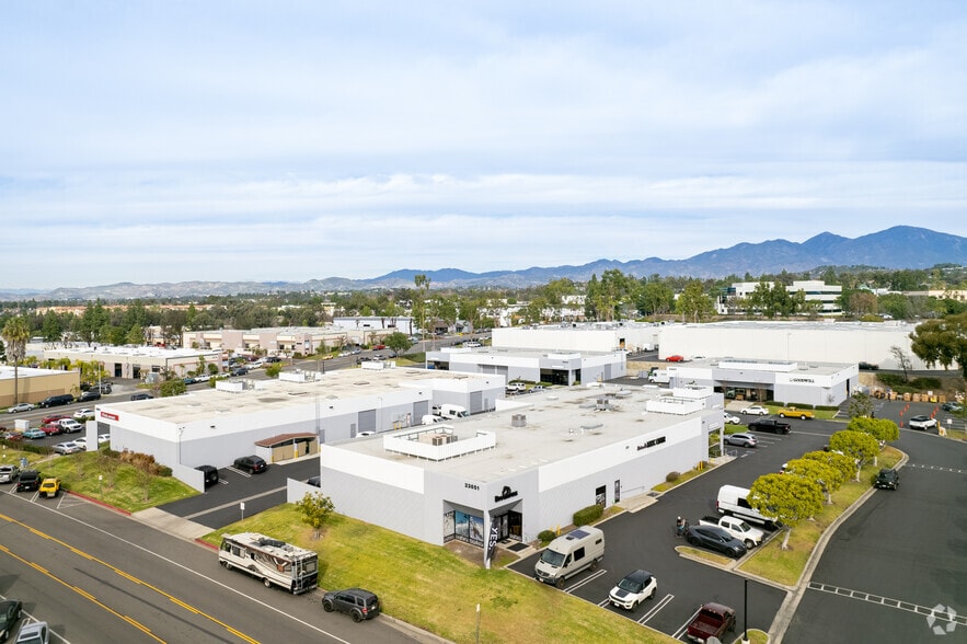 More Photos Of 23851 Via Fabricante, Mission Viejo Unknown For Lease