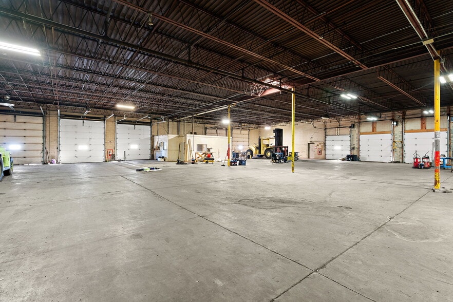 More Photos Of 700 W Michigan Blvd, Michigan City Warehouse For Sale