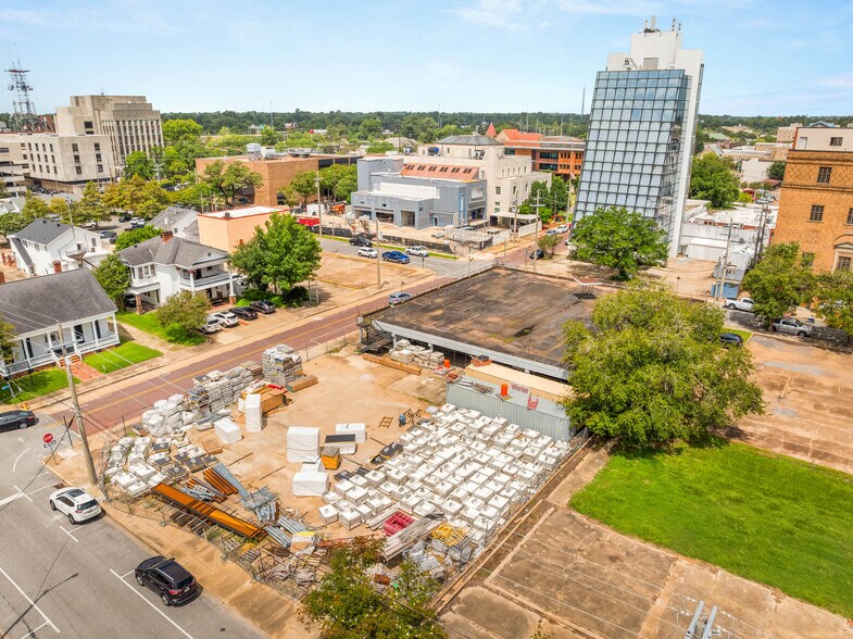 More Photos Of 429 Johnston St, Alexandria Parking Garage For Sale
