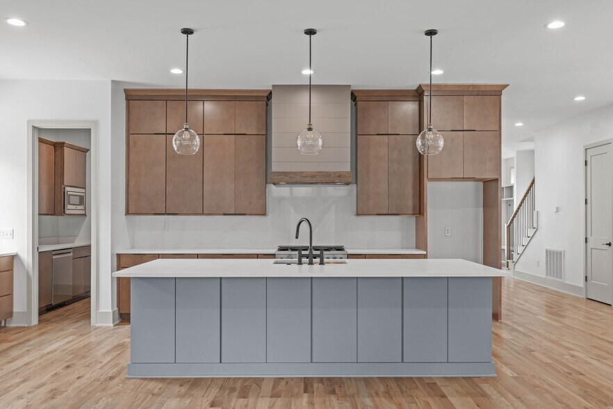 More Photos Of , Raleigh Multifamily For Sale