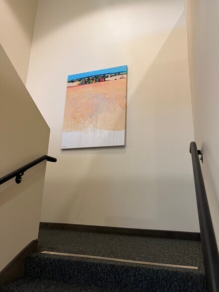 More Photos Of 785 Orchard Dr, Folsom Office For Lease