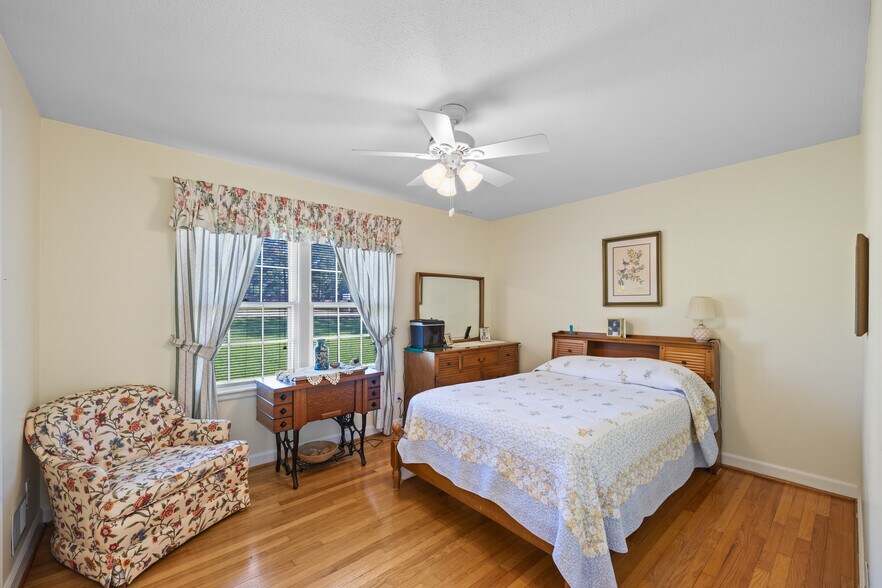 More Photos Of , West Columbia Unknown For Sale