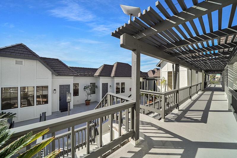 More Photos Of 471 N Old Newport Blvd, Newport Beach Medical For Lease