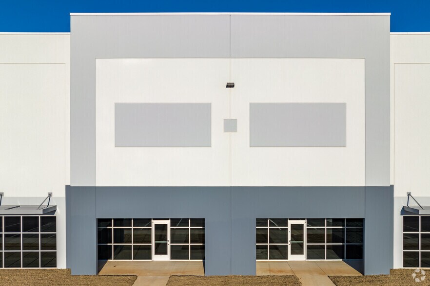 More Photos Of 1075 Highway 124, Braselton Unknown For Lease