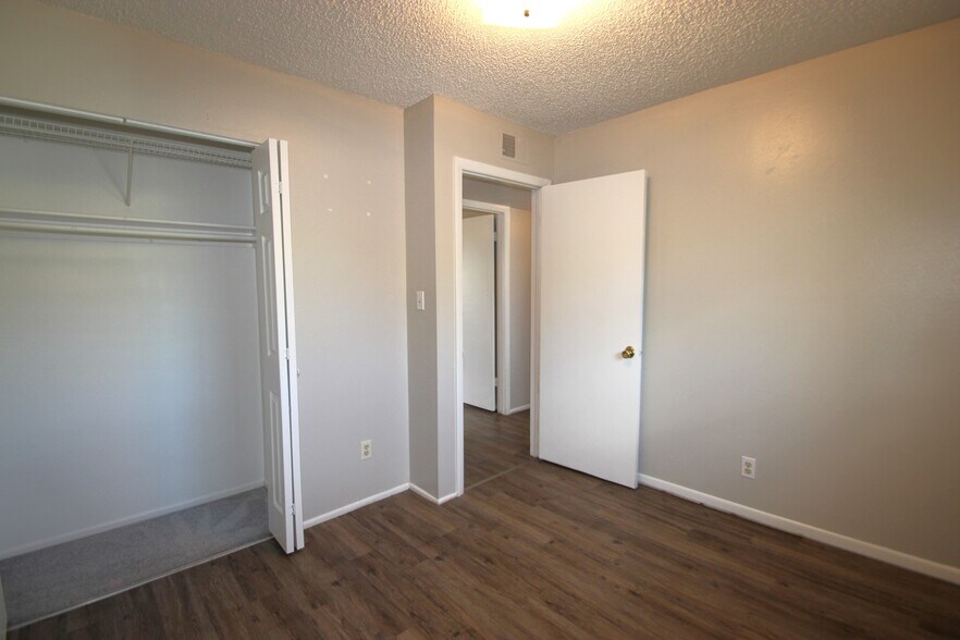 More Photos Of 1322 Arch St, Colorado Springs Apartments For Sale