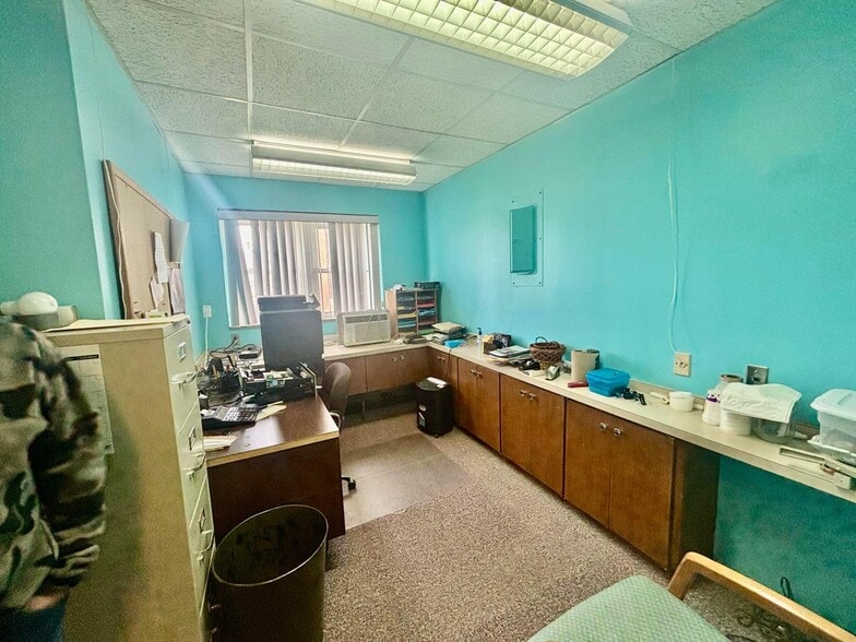 More Photos Of 13 E High St, Jeffersonville Religious Facility For Sale