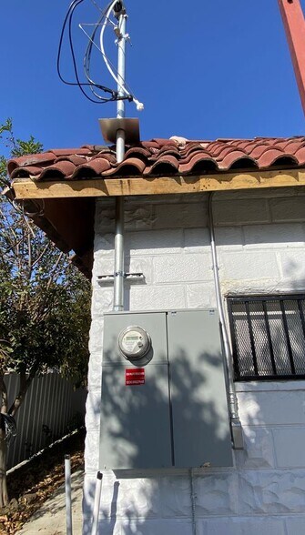 More Photos Of 5324-5326 Pacific Blvd, Huntington Park Manufacturing For Sale