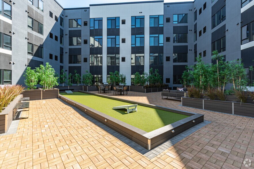 More Photos Of 9 Presidential Blvd, Bala Cynwyd Apartments For Lease