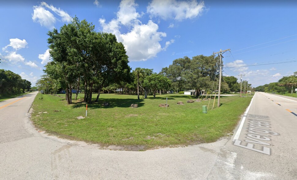 More Photos Of 308 Evergreen Rd, North Fort Myers Land For Sale