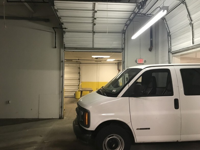 More Photos Of 131 N Hedges St, Dayton Warehouse For Sale