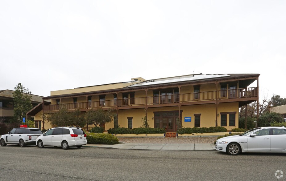 More Photos Of 3855 Via Nona Marie, Carmel Office For Lease