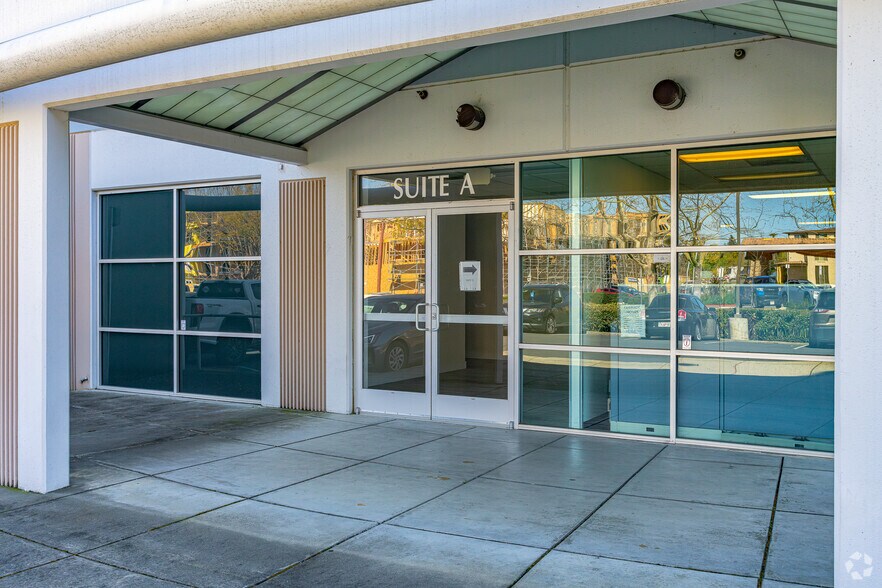 More Photos Of 1450 Expo Pky, Sacramento Light Distribution For Sale