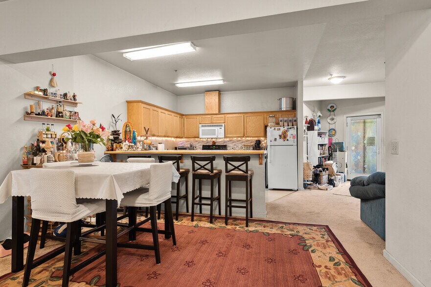 More Photos Of 45 Woodland Ave, San Rafael Apartments For Sale