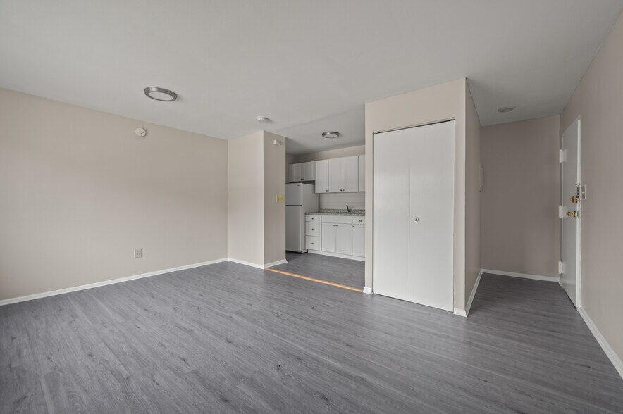 More Photos Of 1795 North Ave, Bridgeport Multifamily For Sale