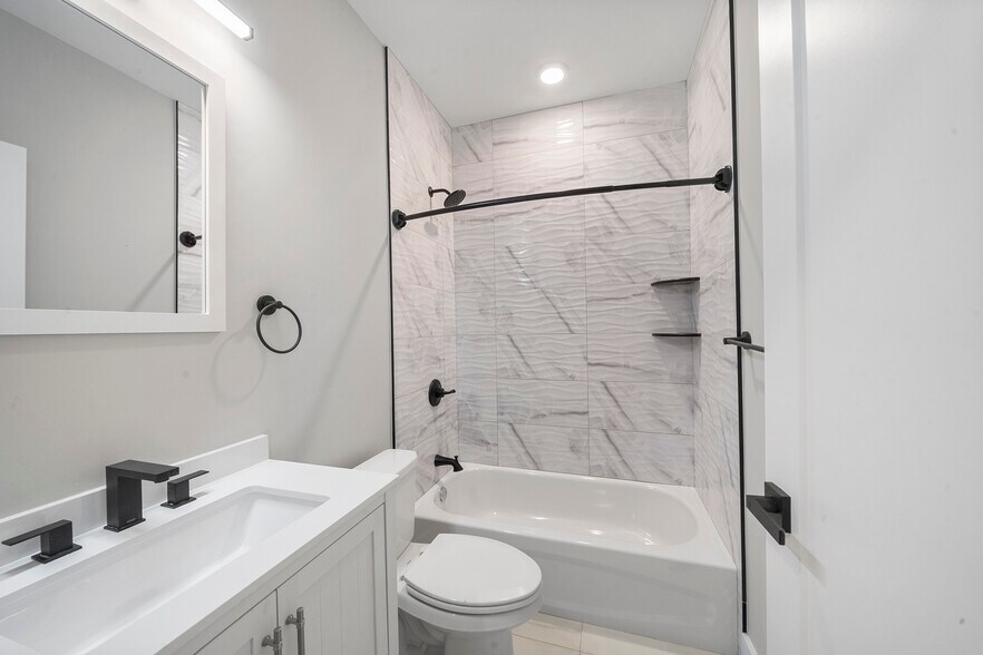 More Photos Of 1934 W Diamond St, Philadelphia Apartments For Sale