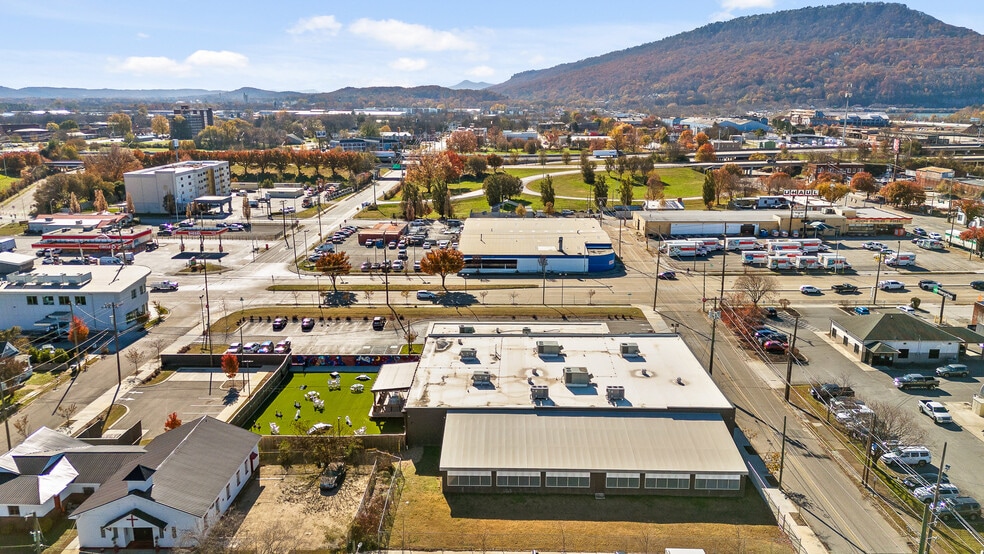 More Photos Of 255 W 20th St, Chattanooga Loft Creative Space For Lease