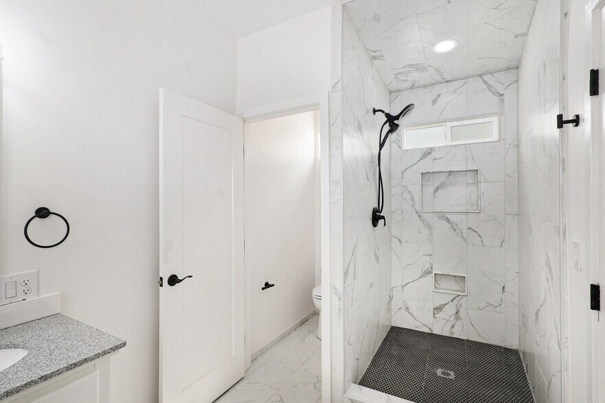 More Photos Of 525 W 7th St, Pueblo Warehouse For Sale