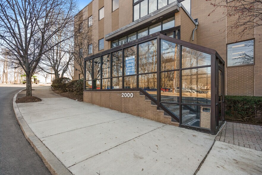 More Photos Of 2000 Commonwealth Ave, Newton Office For Lease