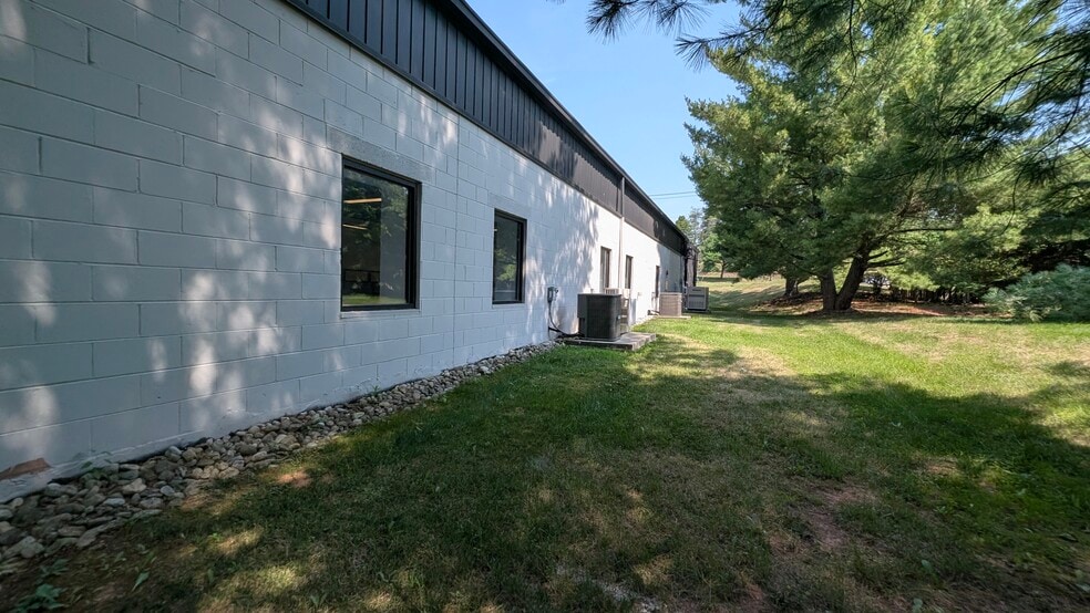 More Photos Of 59 Chambers Brook Rd, Branchburg Manufacturing For Sale