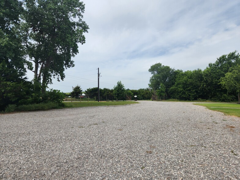 More Photos Of 17432 NE North Dr, Fletcher Religious Facility For Sale
