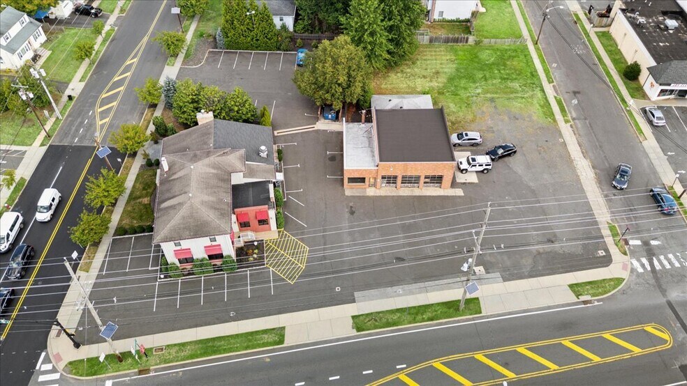 More Photos Of 156 N Gaston Ave, Somerville Restaurant For Sale