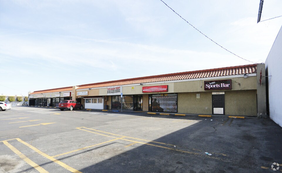 More Photos Of 14044-14112 S Crenshaw Blvd, Gardena Storefront Retail Office For Lease