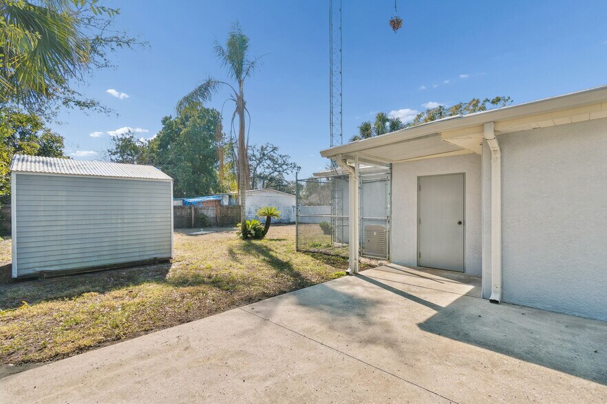 More Photos Of 1408 W Linebaugh Ave, Tampa Office Residential For Sale