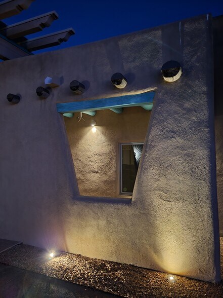 More Photos Of 27556 I 25 East Frontage Rd, Santa Fe Light Distribution For Sale