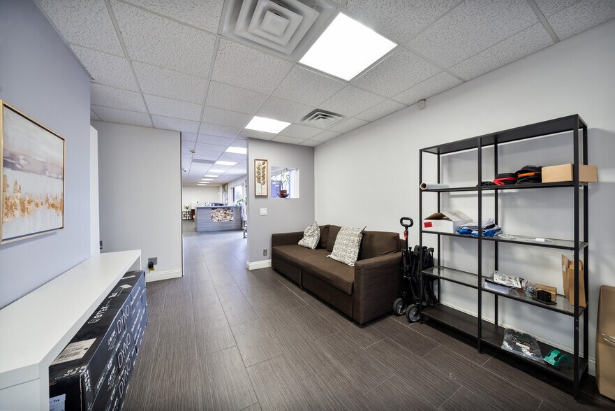 More Photos Of 731-733 E San Bernardino Rd, Covina Warehouse For Sale