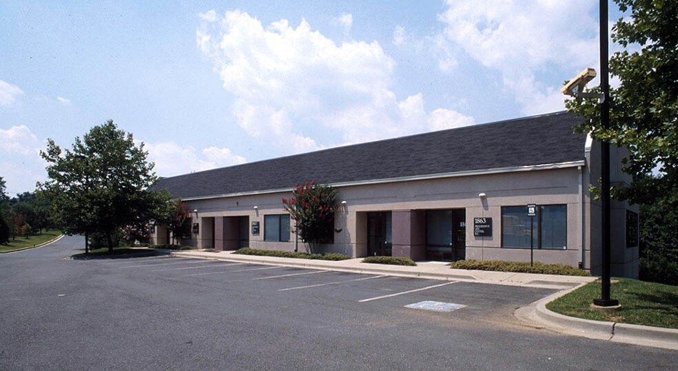 More Photos Of 1863-1881 Brightseat Rd, Landover Office For Sale