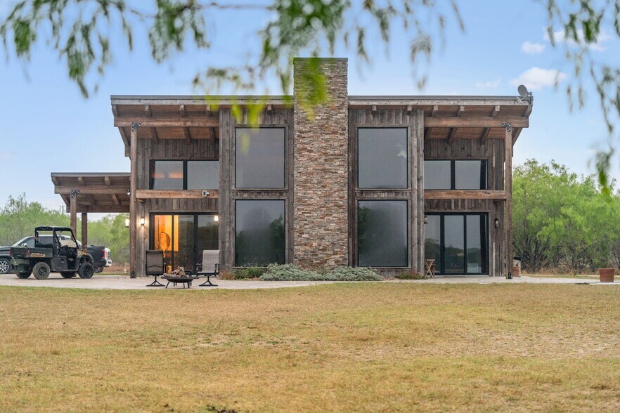 More Photos Of 141 S Private Road 1026, Kingsville Land For Sale