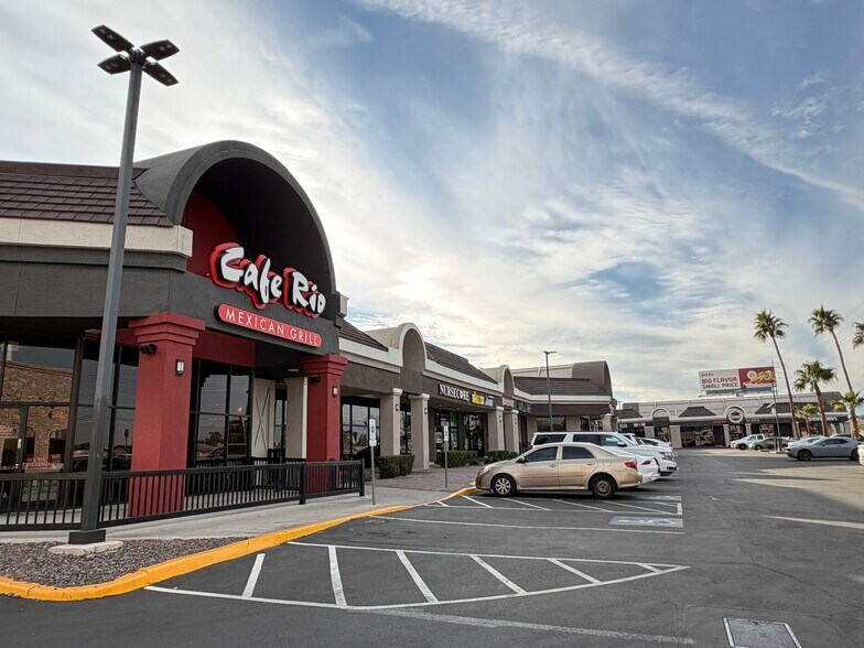More Photos Of 4405-4469 W Flamingo Rd, Las Vegas Unknown For Lease