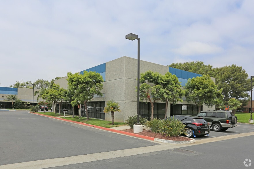 More Photos Of 5145 Avenida Encinas, Carlsbad Unknown For Lease