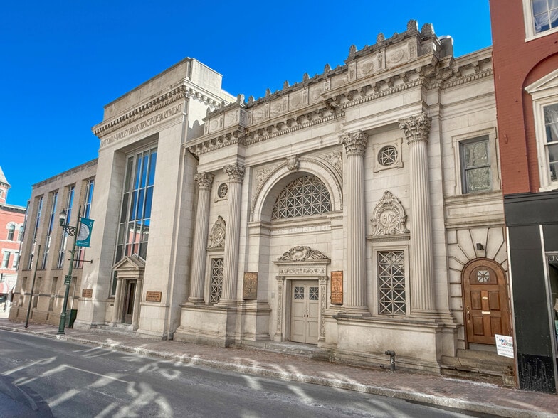 Primary Photo Of 2 W Beverley St, Staunton Office For Sale