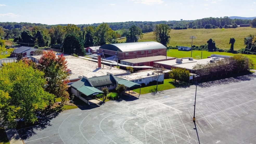 More Photos Of 339 W Church St, Jasper Schools For Sale