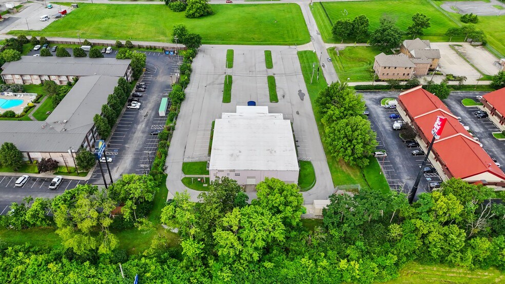 More Photos Of 1975 Haggard Ct, Lexington Religious Facility For Sale