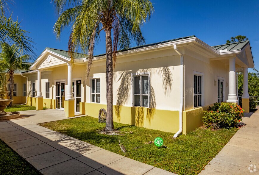 Primary Photo Of 5586 Broadcast Ct, Lakewood Ranch Medical For Lease