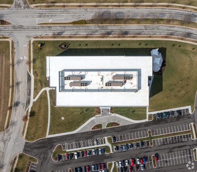 More Photos Of 435 N Whittington Pkwy, Louisville Office For Lease