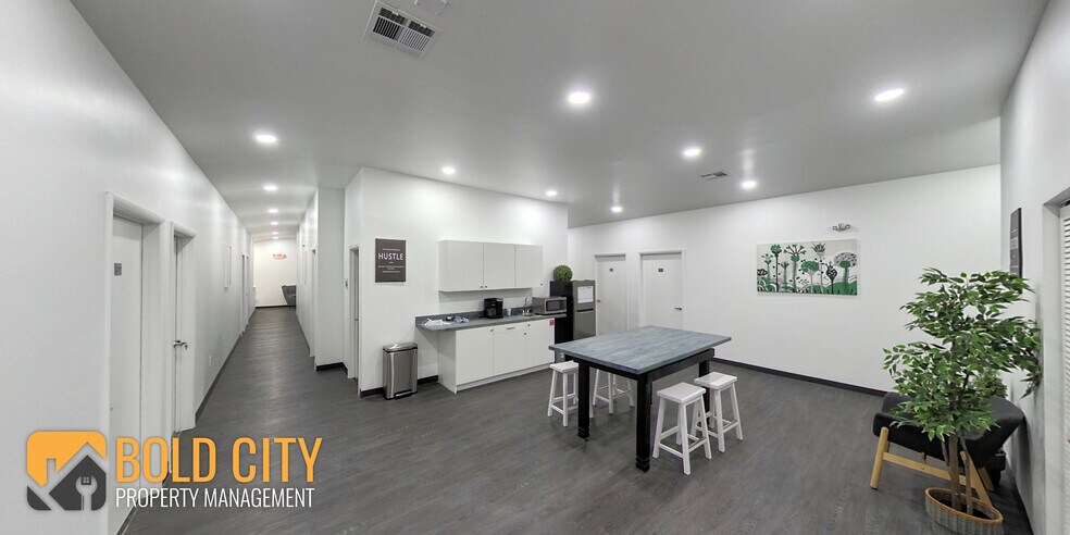 More Photos Of 108 Kingsley Ave, Orange Park Medical For Lease