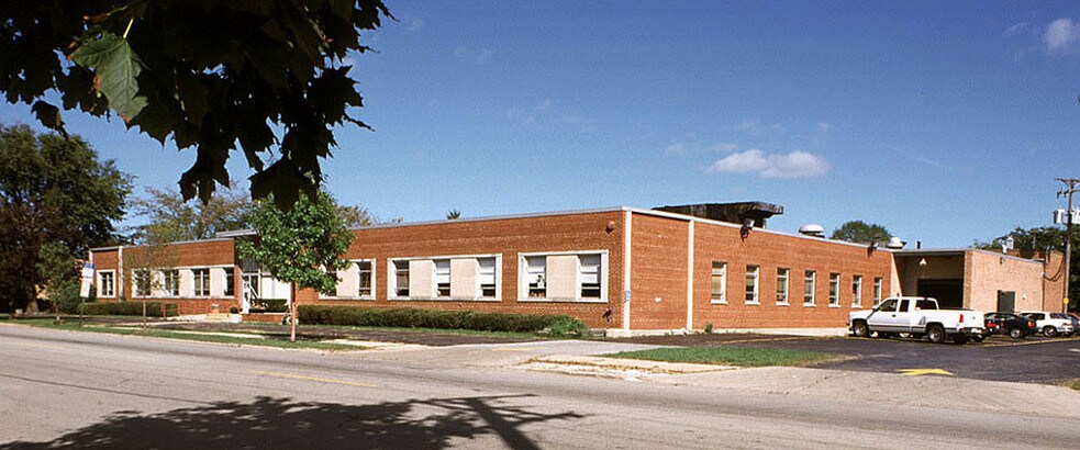 Primary Photo Of 8035 Austin Ave, Morton Grove Warehouse For Lease