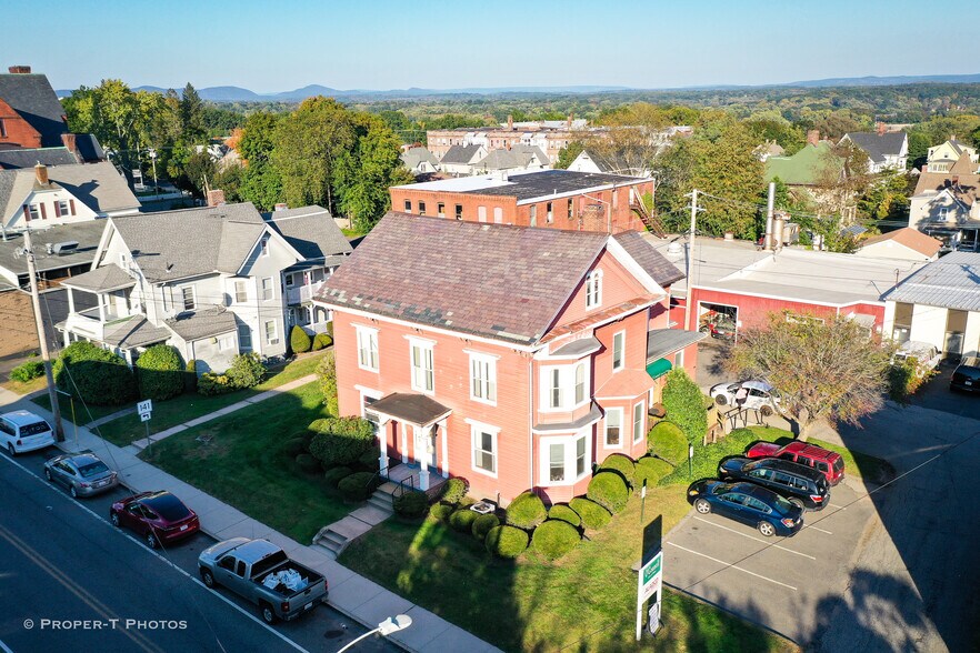 More Photos Of 512 Pleasant St, Holyoke Office For Lease
