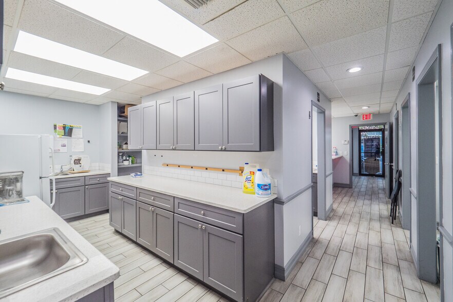 More Photos Of 1020 5th St Se, Winter Haven Skilled Nursing Facility For Lease