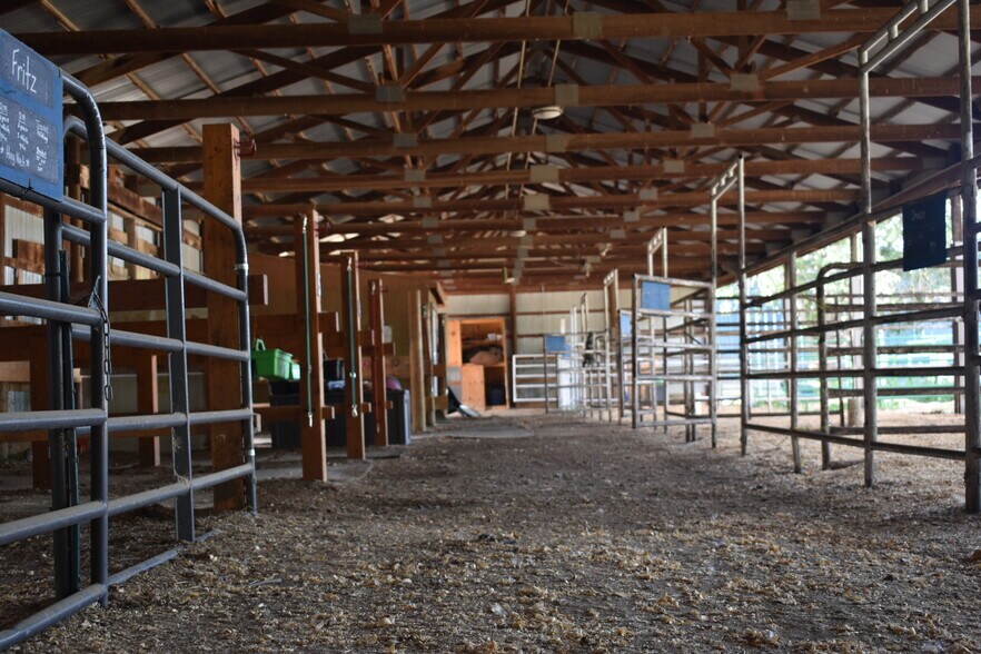 More Photos Of 8778 Arapahoe Rd, Boulder Horse Stables For Sale