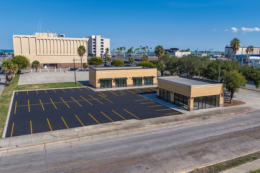 More Photos Of 128 N Mesquite St, Corpus Christi Land For Sale