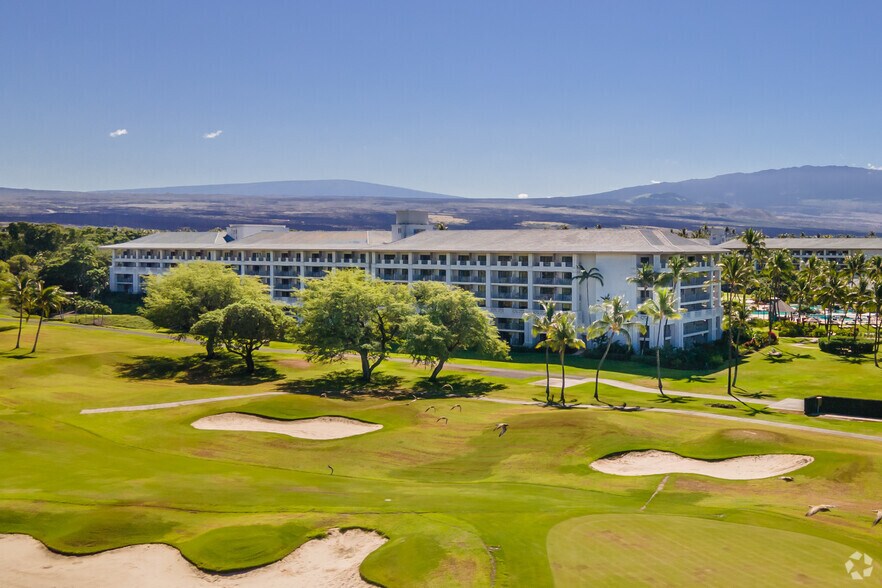 More Photos Of 1 N Kaniku Dr, Kamuela Hotel For Lease