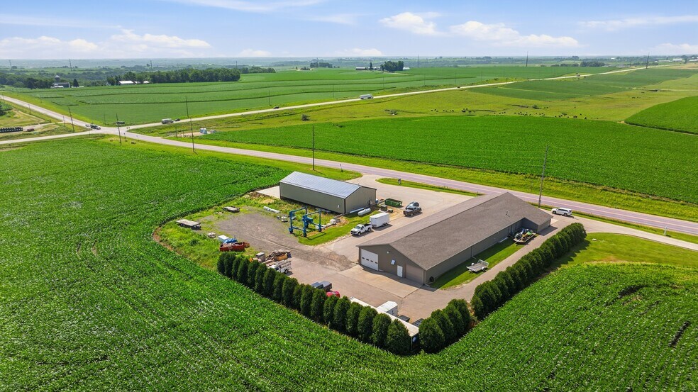 More Photos Of 5382 County Road A, Lancaster Industrial For Lease