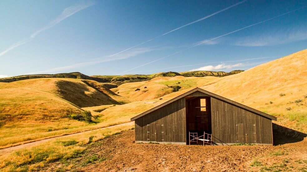 More Photos Of 15577 Kernvale Ave, Moorpark Land For Sale